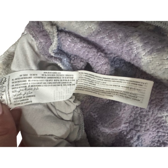 Abercrombie Kids Girls Sherpa Pullover Sweatshirt Gray Floral 1/4 Zip Size 15/16 - Picture 4 of 4